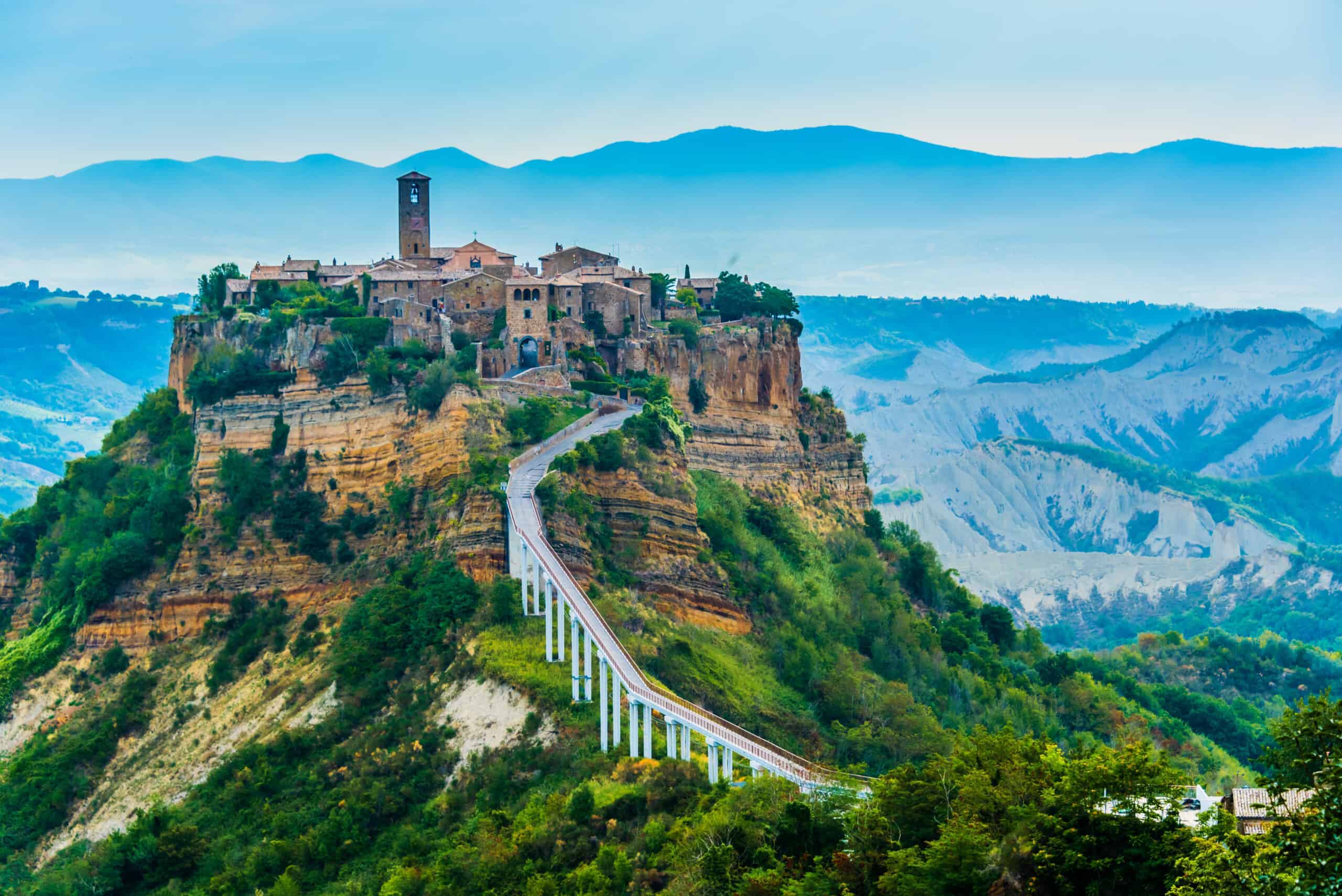 Civita_di_Bagnoregio-scaled