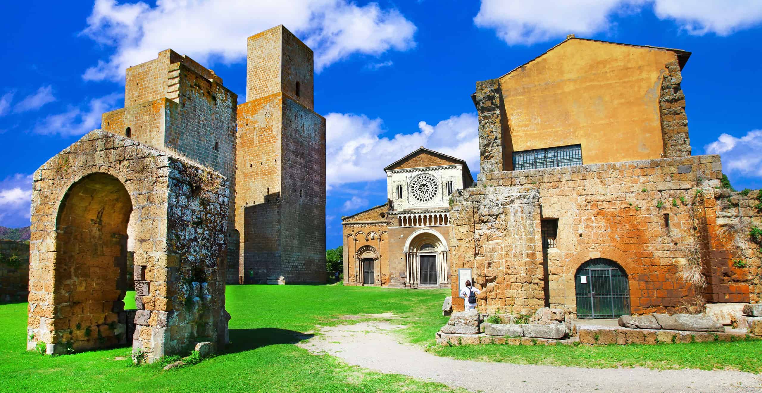 Tuscania_Chiese